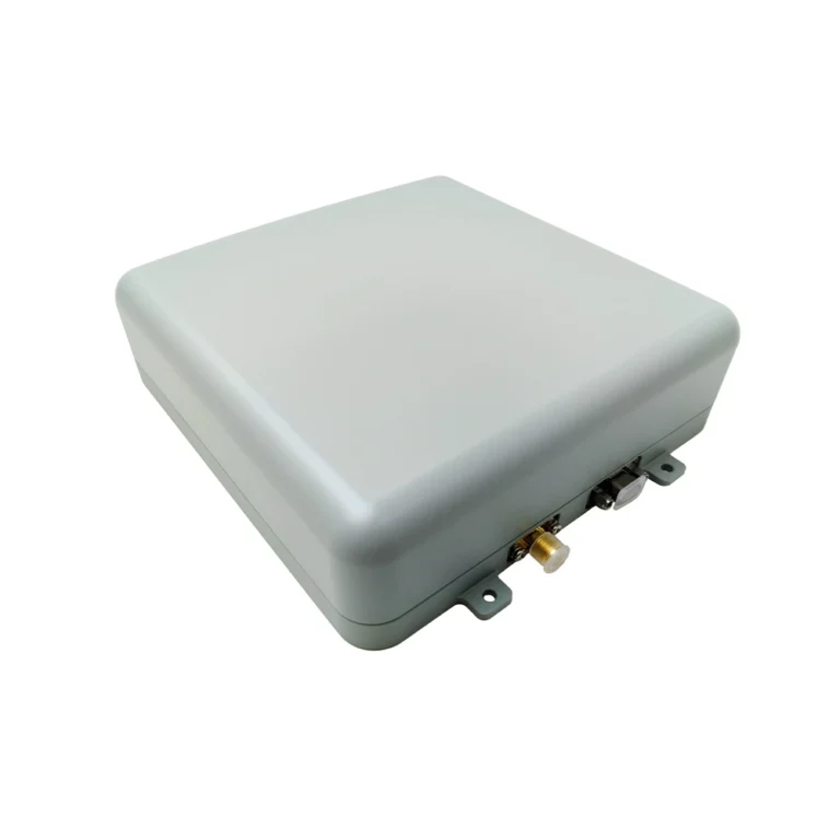 Dual Frequency Eight-Channel Anti-Jamming Terminal