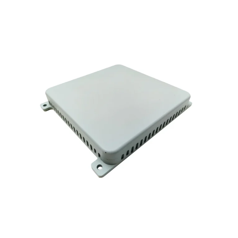 Three Frequency 8 Channel Anti-Jamming Terminal